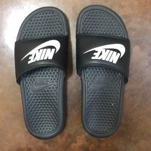 Nike slides